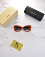 Burberry - BE2473 8