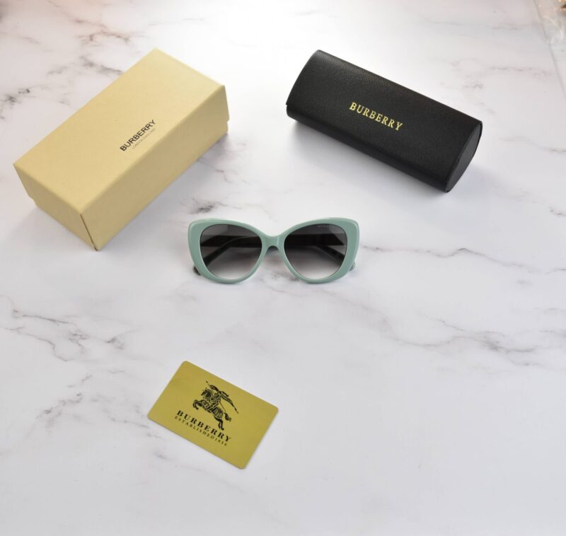 Burberry - BE2473